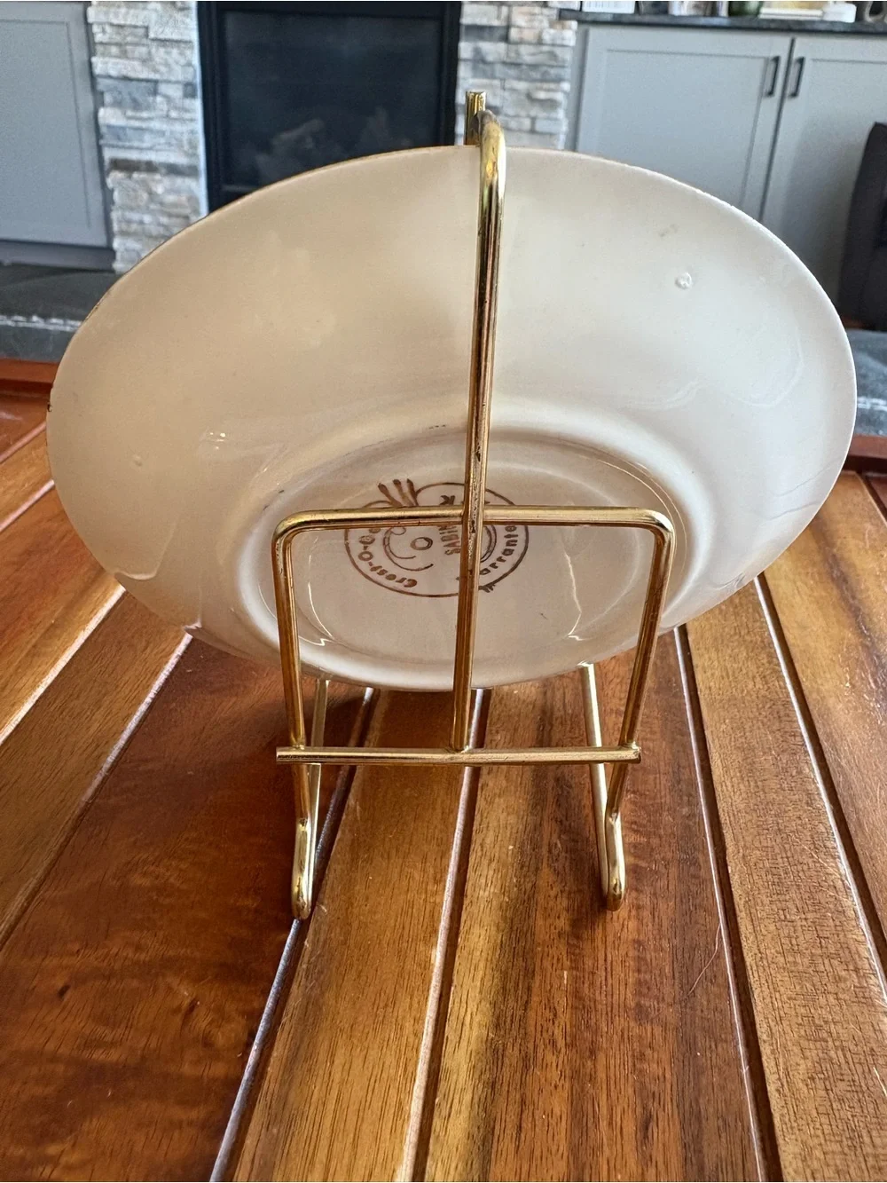 Vtg Sabin Crest O Gold Colonial Courting Couple 22k Low Cup Saucer w Gold Stand